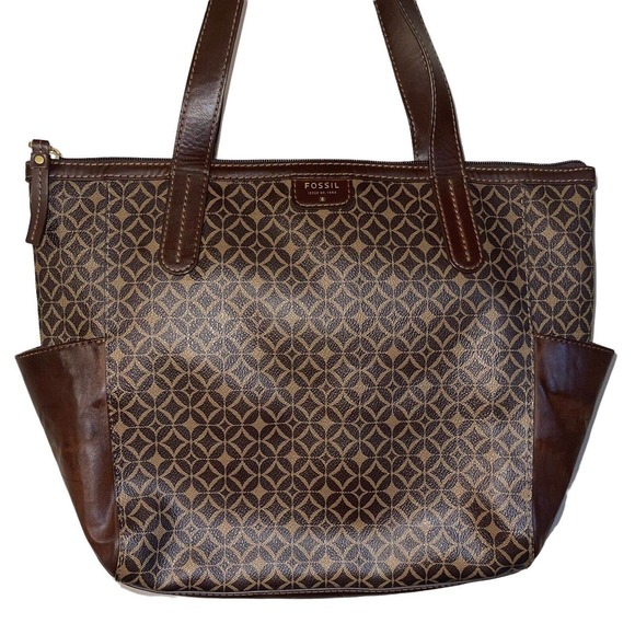 COPY - Fossil Mimi Shopper Tote Bag Purse Brown Vegan Leather Geometric Signatu… - Picture 1 of 6